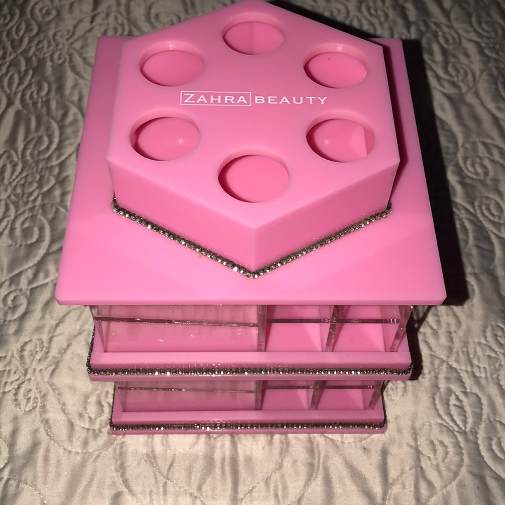 Pink Zahra Beauty Lipstck Holder